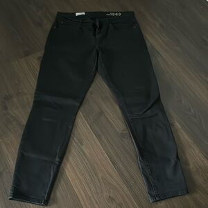 Black Gap Legging Jean